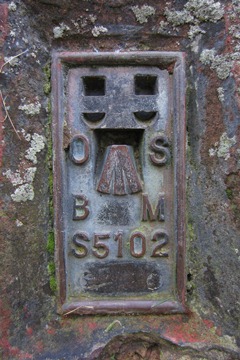 Hindleap Warren - flush bracket