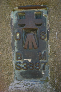 Blackpatch Hill - flush bracket